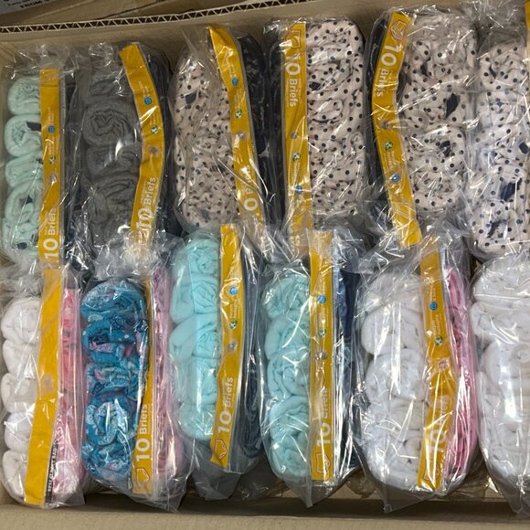 Hanes Girls’ Tagless Briefs – LOT 33 - 240 pcs – 24 packs (10 ea) – Sz 8 - NEW - Picture 2 of 3
